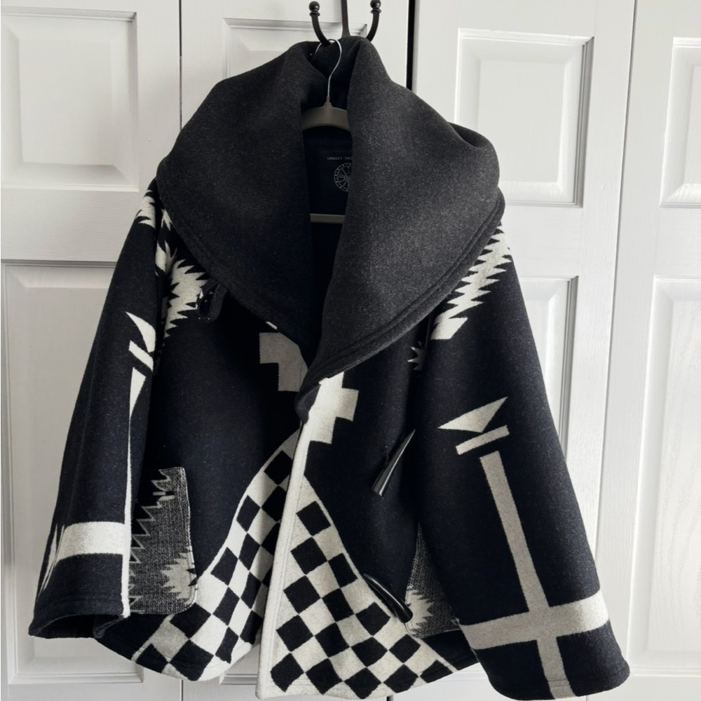 Lindsey Thornburg Los Ojos Classic Cloak - O/S
